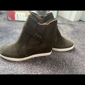 Linea Paolo Freshton High Top Wedge Sneaker